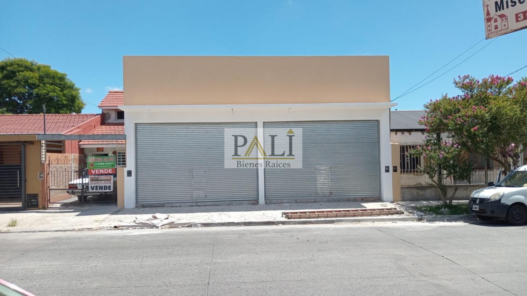 SE ALQUILA AMPLIO LOCAL COMERCIAL EN EXCELENTE UBICACION - QUILMES OESTE