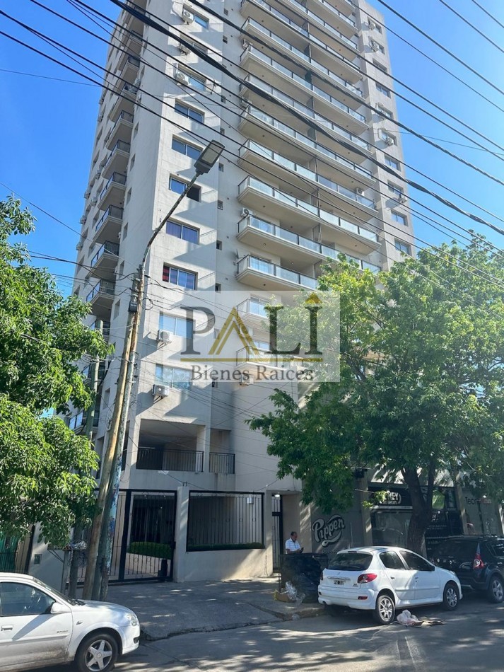 SE VENDE DEPARTAMENTO 2 AMBIENTES - FLOENCIO VARELA CENTRO