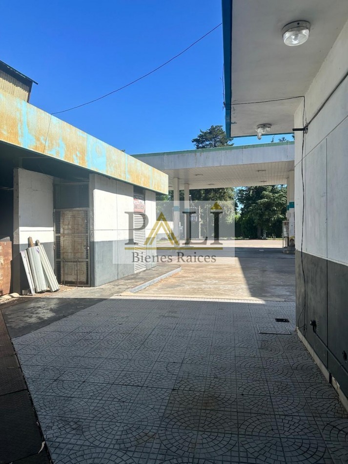 SE ALQUILA LOCAL APTO ESTACION DE SERVICIOS GNC Y SHOP