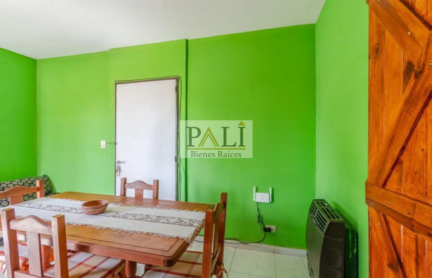 OPORTUNIDAD EXCELENTE DEPARTAMENTO 3 AMBIENTES EN BERAZATEGUI - VENTA - APTO CREDITO 