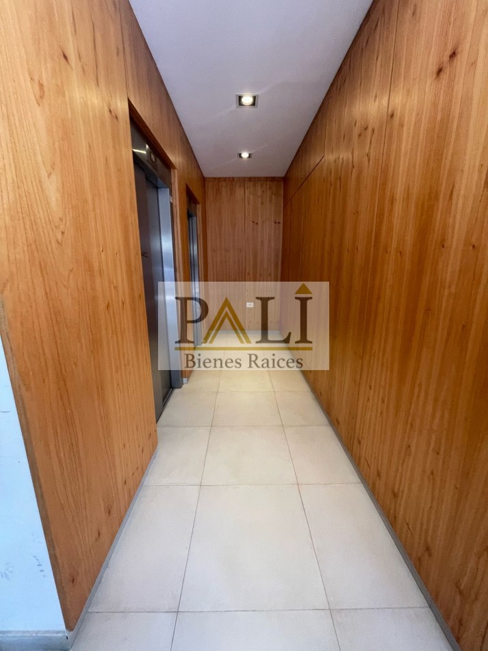 EXCELENTE DEPARTAMENTO 2 AMBIENTES EN ALQUILER - BERAZATEGUI CENTRO
