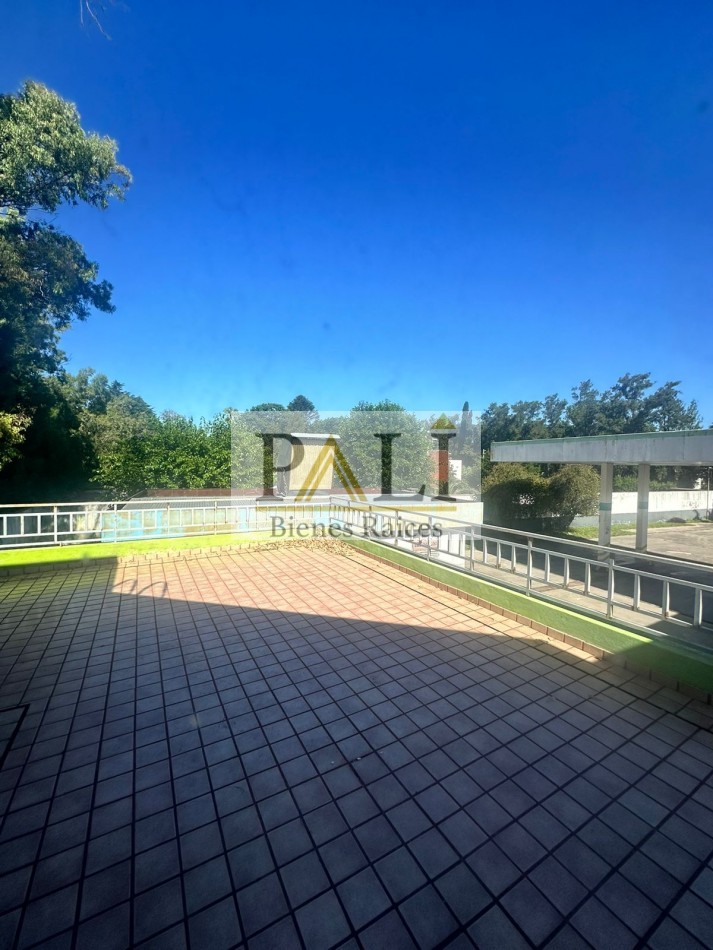 SE ALQUILAN 2 OFICINAS EN EL PATO