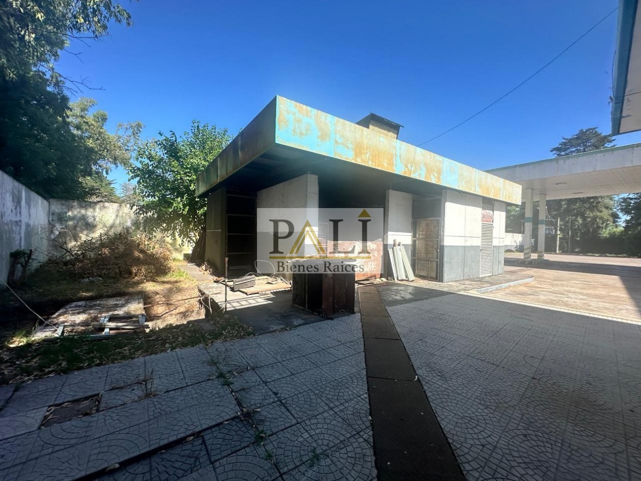 SE ALQUILA LOCAL APTO ESTACION DE SERVICIOS GNC Y SHOP