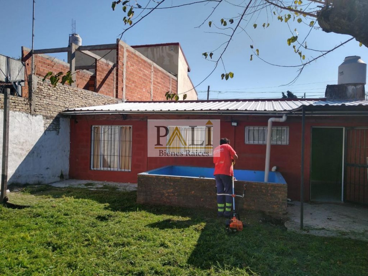 OPORTUNIDAD VENTA URGENTE - amplia Casa en excelente ubicacion
