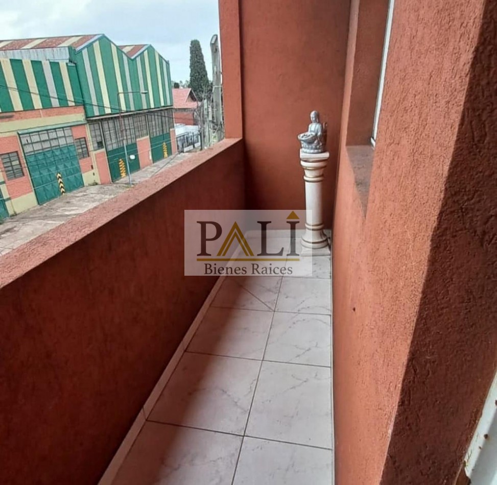 Alquiler Departamento 2 ambientes con cochera- Quilmes Oeste