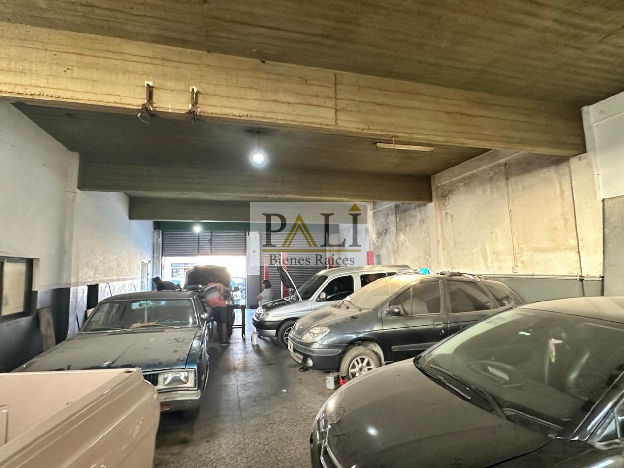 OPORTUNIDAD INVERSIONISTA - AMPLIOS LOCALES COMERCIALES