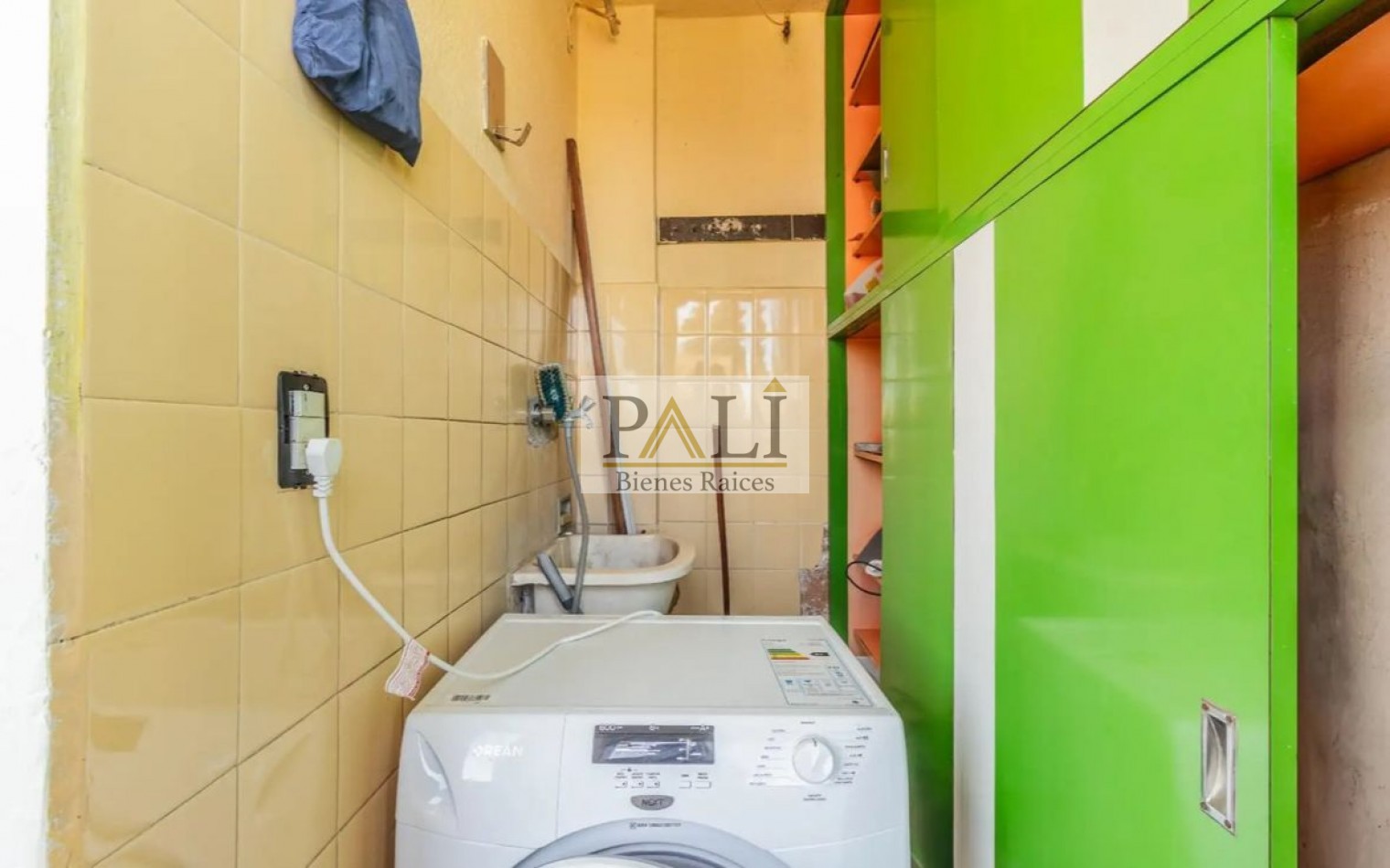 OPORTUNIDAD EXCELENTE DEPARTAMENTO 3 AMBIENTES EN BERAZATEGUI - VENTA - APTO CREDITO 