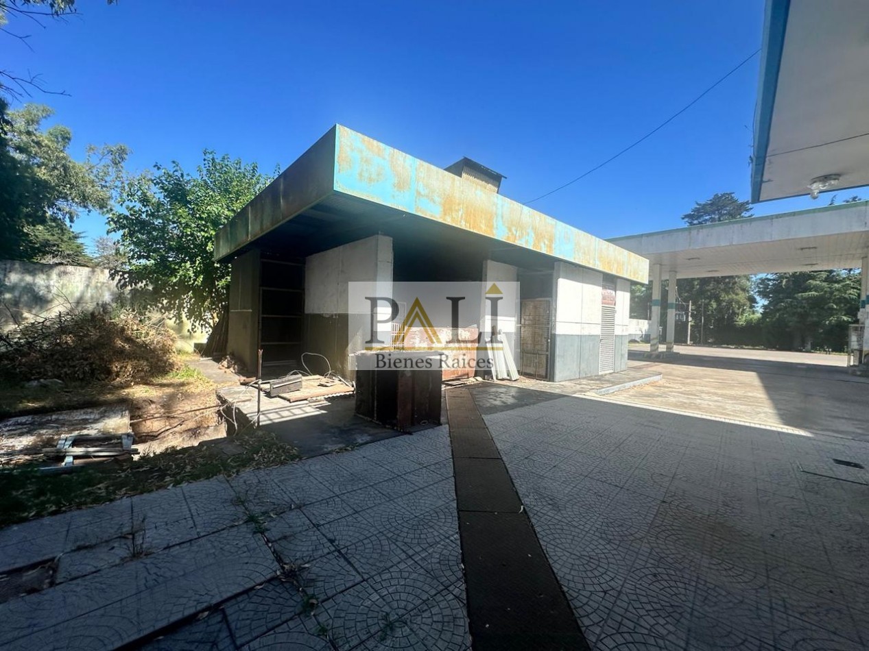 SE ALQUILA LOCAL APTO ESTACION DE SERVICIOS GNC Y SHOP