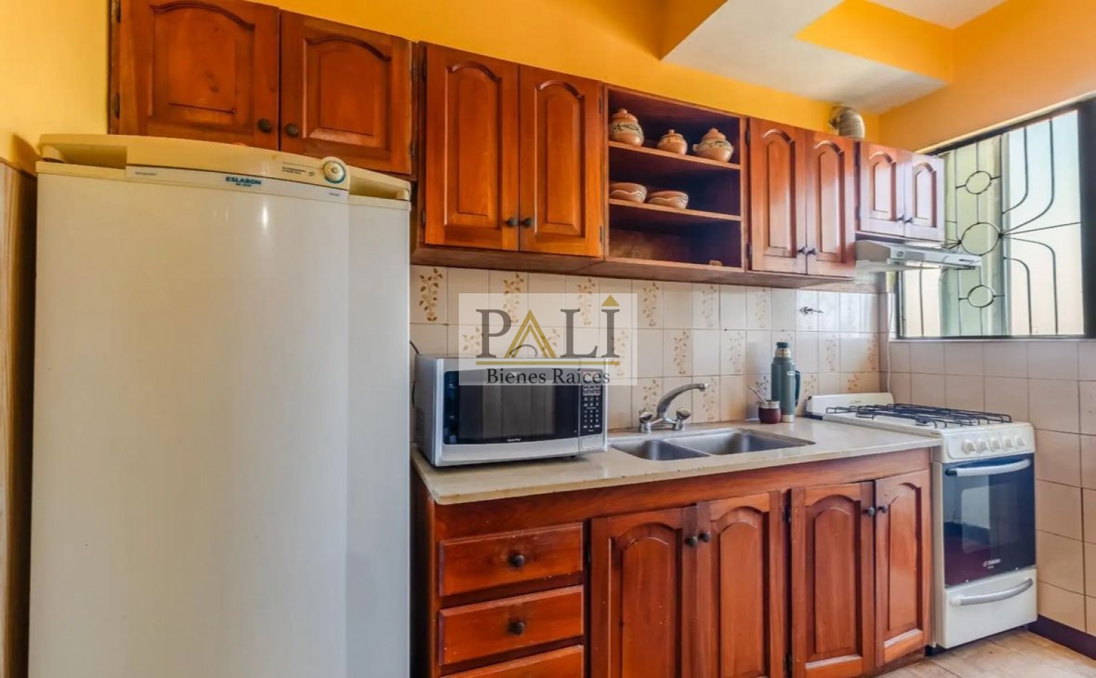 OPORTUNIDAD EXCELENTE DEPARTAMENTO 3 AMBIENTES EN BERAZATEGUI - VENTA - APTO CREDITO 