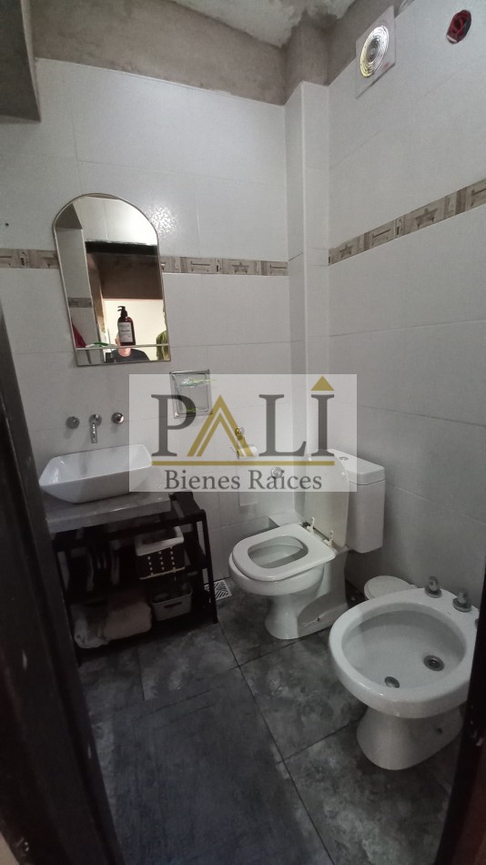 PH de 2 plantas EN VENTA - Quilmes Oeste - APTA CREDITO