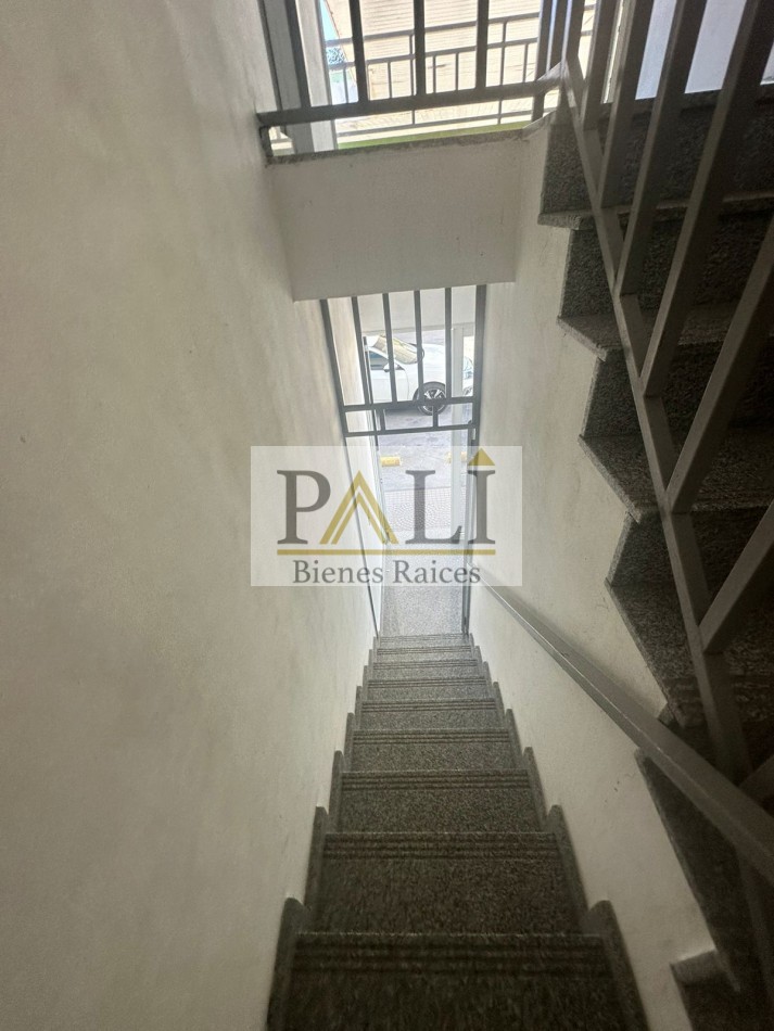 SE ALQUILAN 2 OFICINAS EN EL PATO
