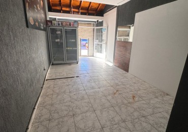 SE ALQUILA LOCAL COMERCIAL - EXCELENTE UBICACION 