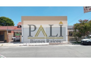 SE ALQUILA AMPLIO LOCAL COMERCIAL EN EXCELENTE UBICACION - QUILMES OESTE